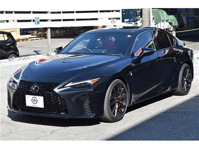 TOYOTA LEXUS IS300 2022