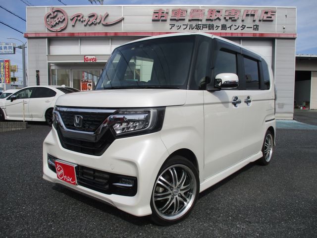 HONDA N BOX CUSTOM 2018