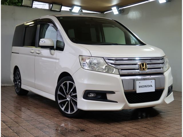 HONDA STEPWAGON SPADA 2010