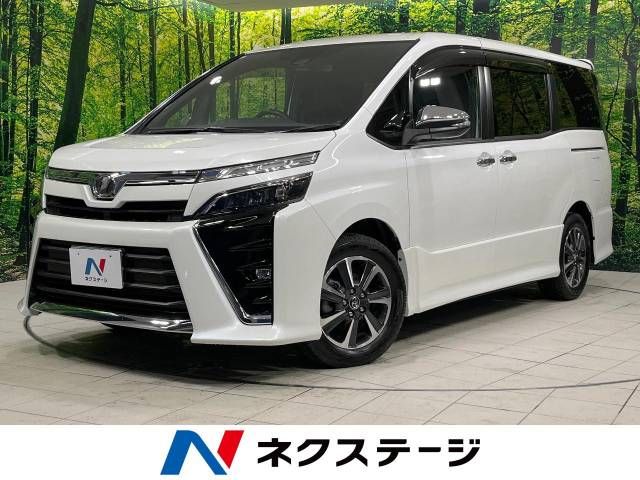 TOYOTA VOXY 2018