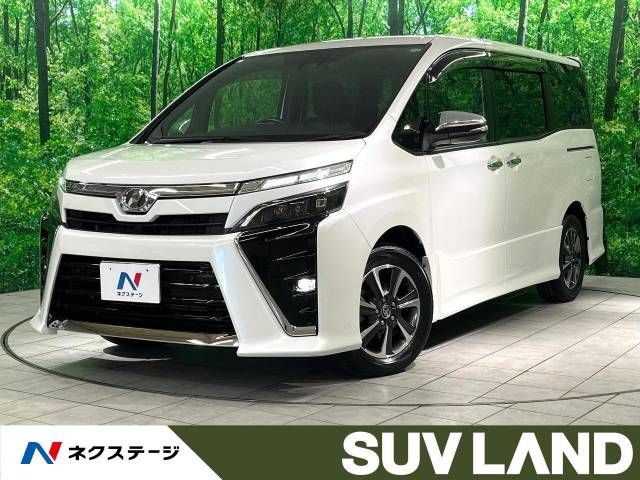 TOYOTA VOXY 2019