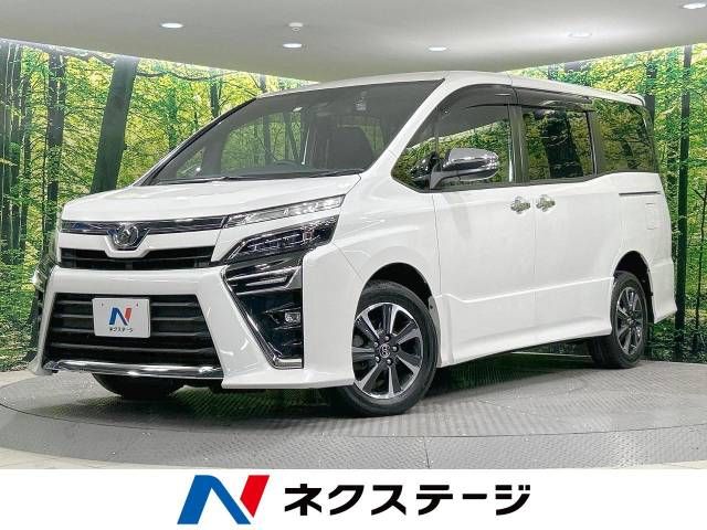 TOYOTA VOXY 4WD 2018