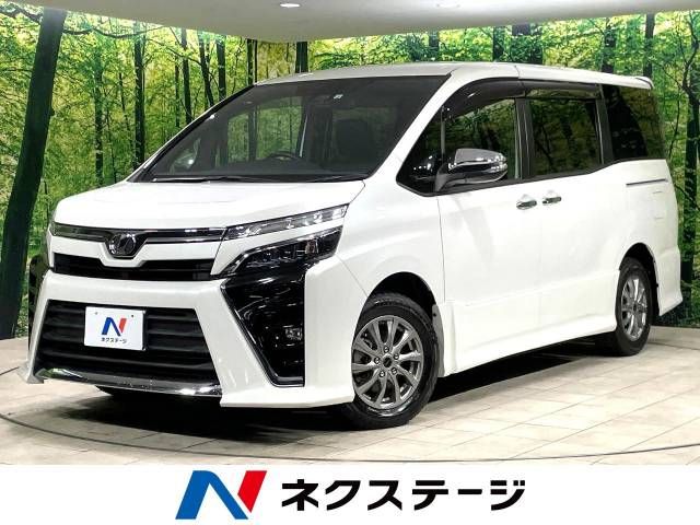 TOYOTA VOXY 2018