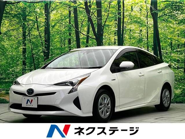 TOYOTA PRIUS 2017