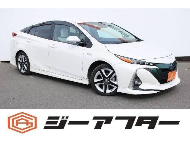 TOYOTA PRIUS PHV 2017