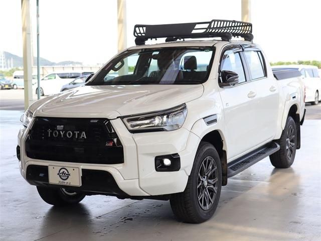 TOYOTA HILUX 4WD 2023