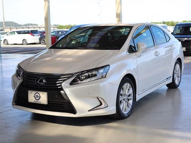 TOYOTA LEXUS HS250h 2016