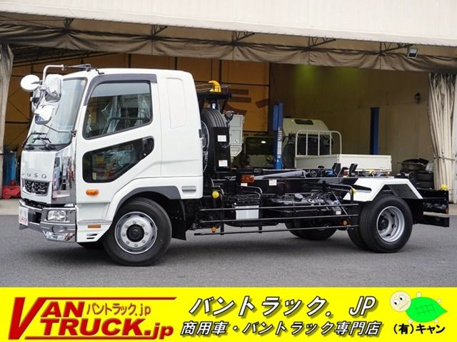 MITSUBISHI FUSO FIGHTER 2023