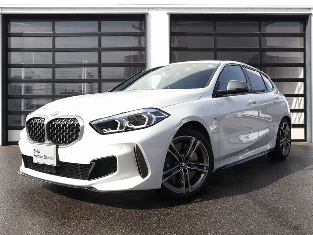 BMW 1series 2023