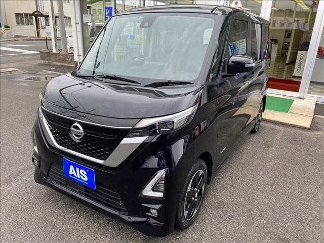 NISSAN ROOX 2022