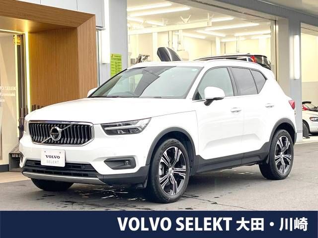 VOLVO XC40 2021