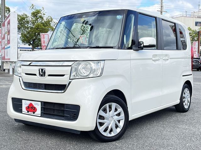 HONDA N BOX 2017