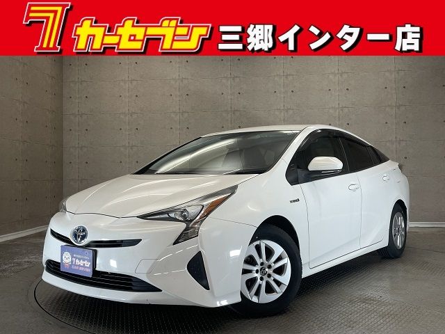 TOYOTA PRIUS 2017