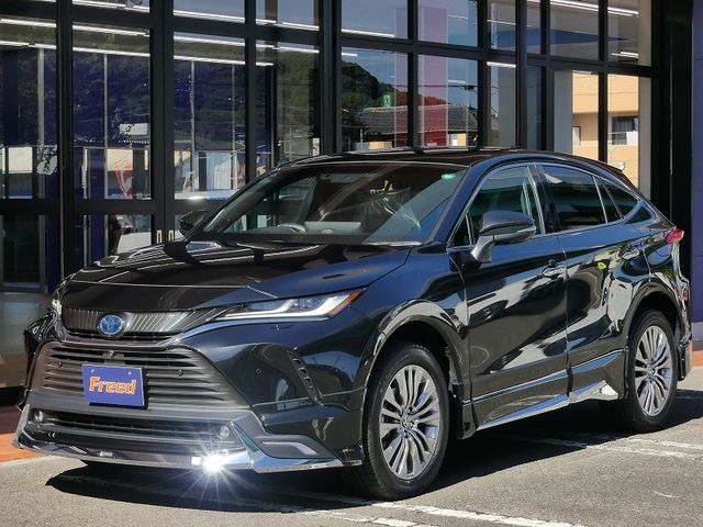 TOYOTA HARRIER HYBRID 2023