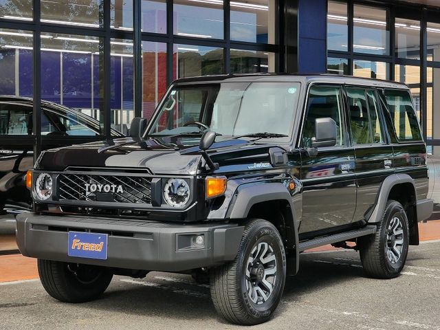 TOYOTA LANDCRUISER 70 2024