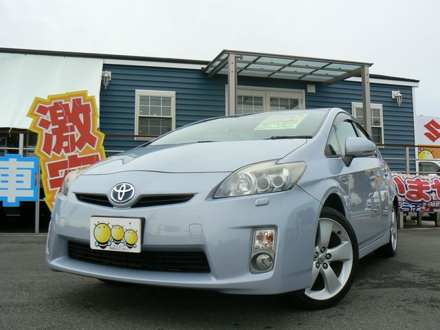 TOYOTA PRIUS 2010