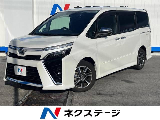 TOYOTA VOXY 2019