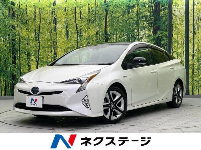 TOYOTA PRIUS 2017