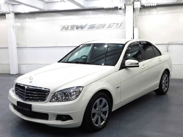 MERCEDES-BENZ C class sedan 2011