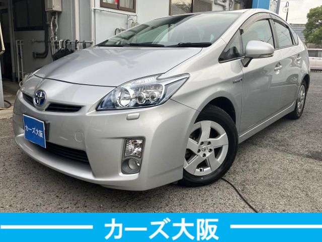 TOYOTA PRIUS 2011