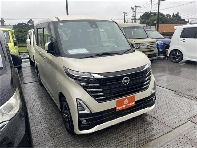 NISSAN ROOX 2023