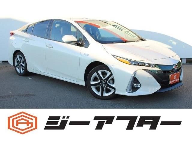 TOYOTA PRIUS PHV 2017