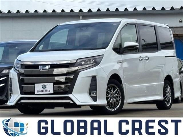 TOYOTA NOAH 2018