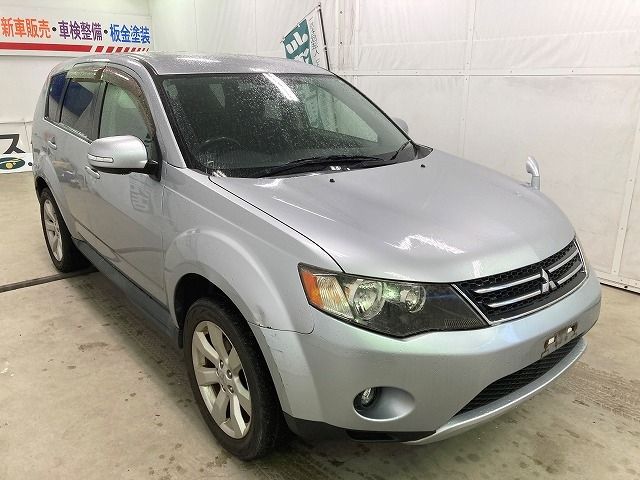 MITSUBISHI OUTLANDER 4WD 2010