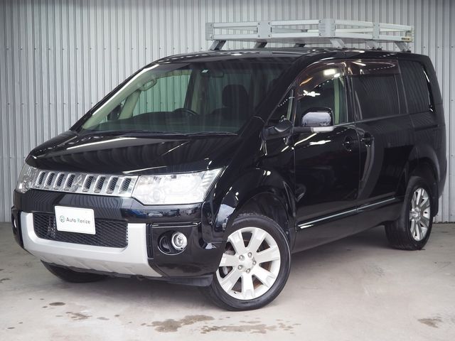 MITSUBISHI DELICA D:5 4WD 2010