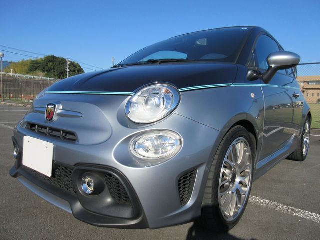 FIAT ABARTH 695 2019