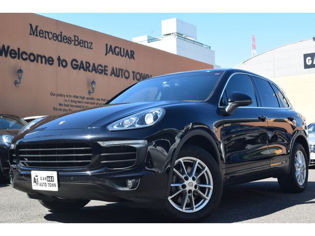 PORSCHE Cayenne 2015