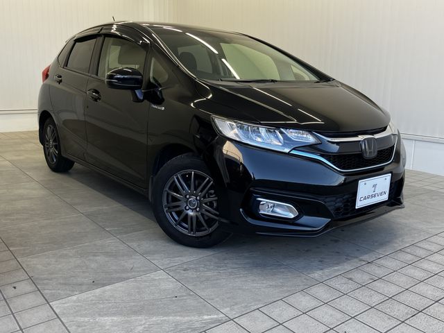 HONDA FIT HYBRID 2017