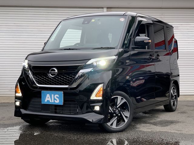 NISSAN ROOX 2020