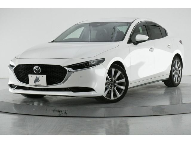 MAZDA 3 SEDAN 2019