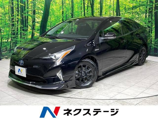 TOYOTA PRIUS 2018