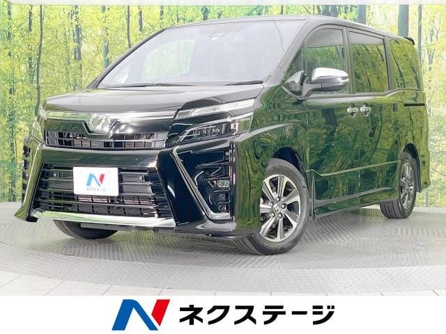 TOYOTA VOXY 2020