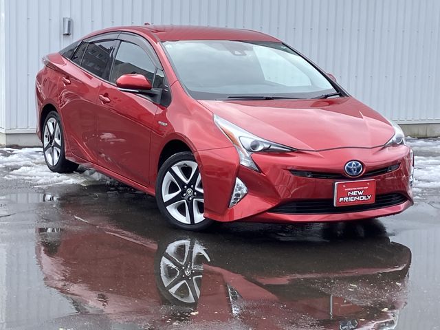 TOYOTA PRIUS 4WD 2017