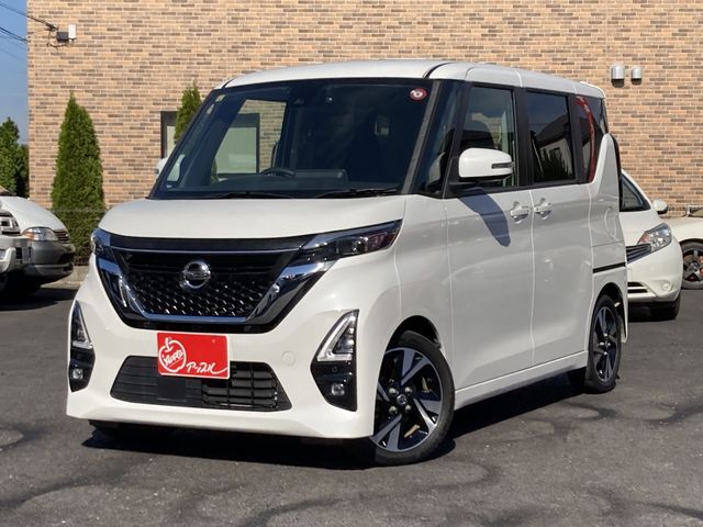 NISSAN ROOX 2020