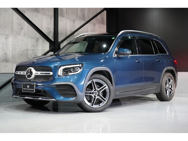 MERCEDES-BENZ GLB 2021