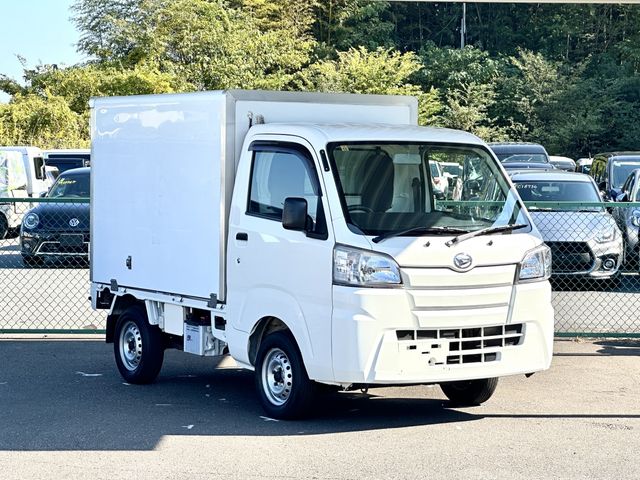 DAIHATSU HIJET truck 2017