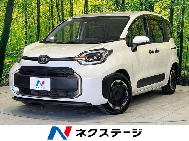 TOYOTA SIENTA HYBRID 2022