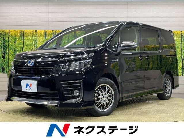 TOYOTA VOXY HYBRID 2016