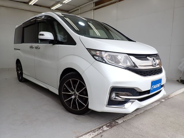 HONDA STEPWAGON SPADA 2015