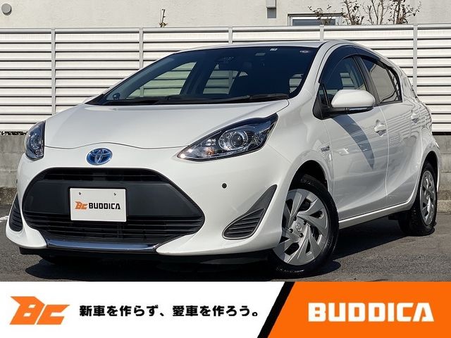 TOYOTA AQUA 2019