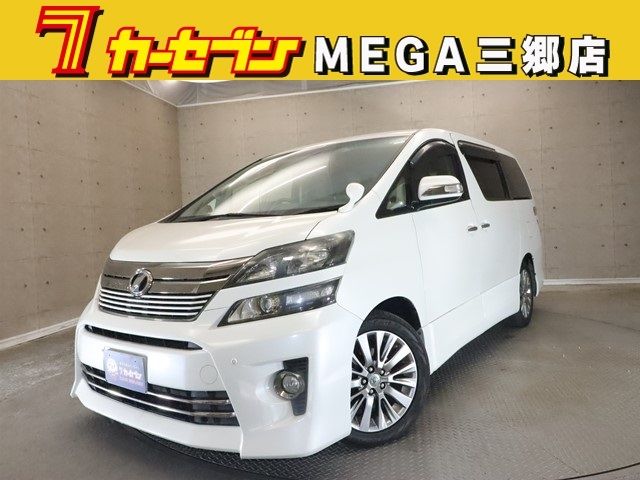 TOYOTA VELLFIRE 2013