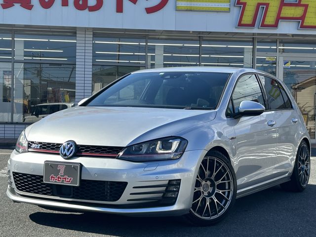 VOLKSWAGEN GOLF GTI 2014