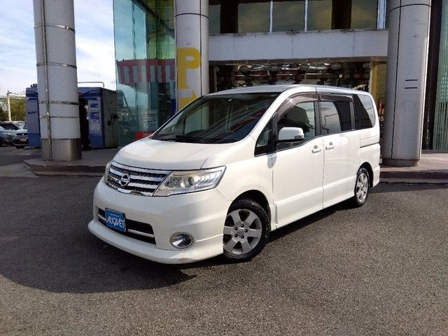 NISSAN SERENA  WG 2010