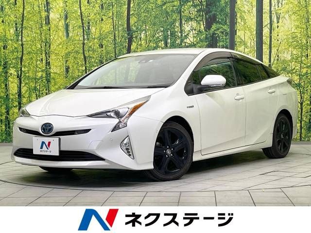 TOYOTA PRIUS 2016