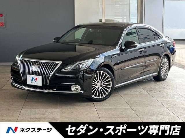 TOYOTA CROWN MAJESTA HYBRID 2015