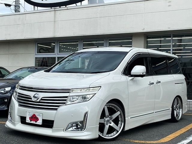 NISSAN ELGRAND 2012